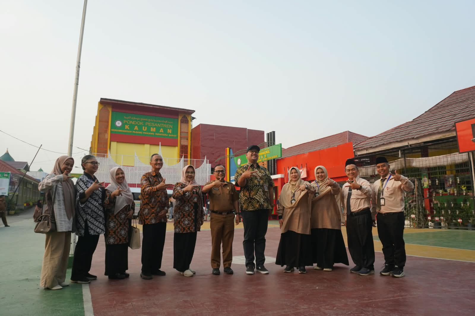 BKKBN Pusat Kunjungi MA KM Kauman Muhammadiyah Padang Panjang, Cek Pelaksanaan SSK dan Bahas Tantangan Remaja Menuju Indonesia Emas 2045